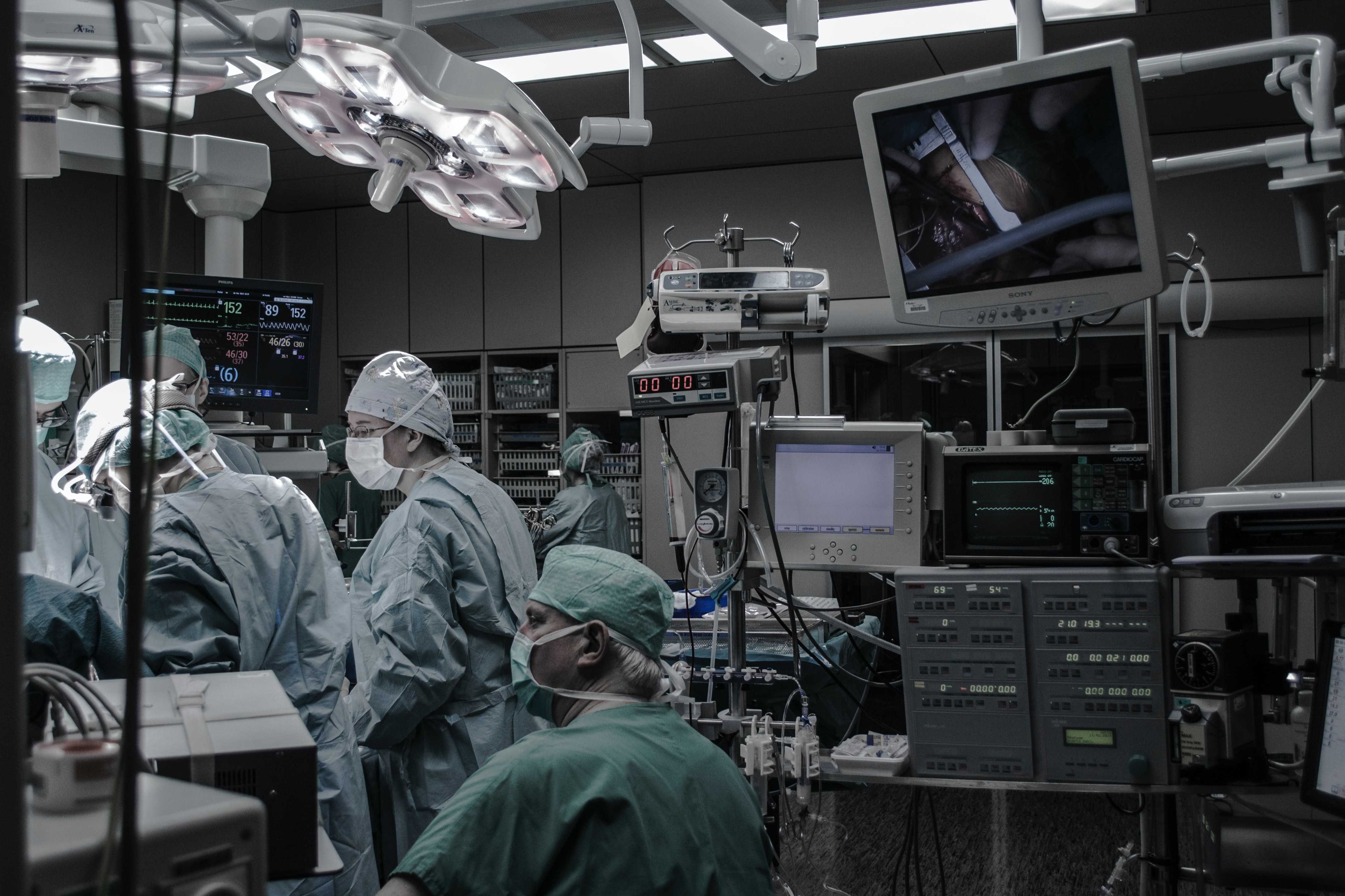 Photo of surgeons in an operating room