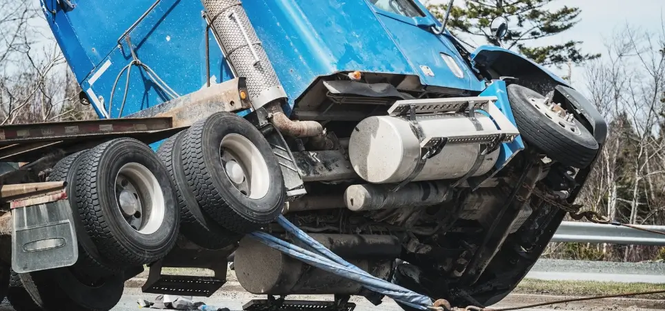 Connecticut Commercial Truck Accident Lawyer-img